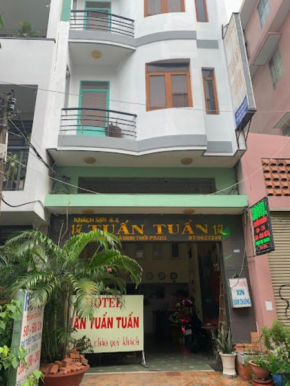 Tân Tuấn Tuấn Hotel
